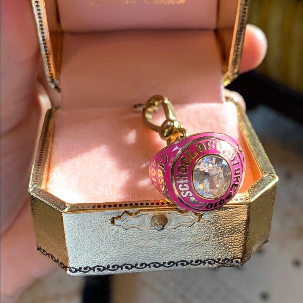 Juicy Couture ✨ LE 2010 Class Ring Charm
